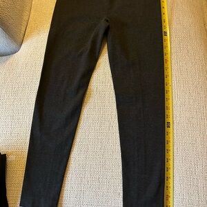 Kenneth Cole New York Black Leggings